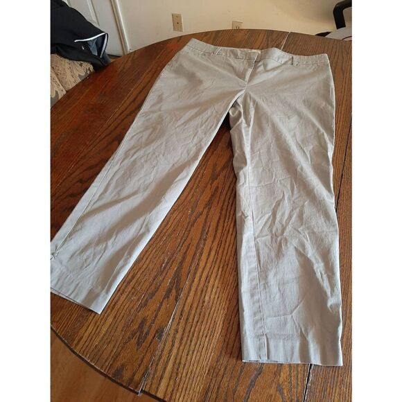 Size 18 Regular Van Heusen Stretch Khaki Tan Cropped Ankle Capri Casual Pants - Picture 1 of 4